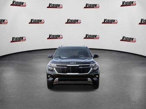Fusion Black 2026 Kia Seltos S