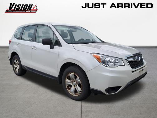 Satin White Pearl 2015 Subaru Forester 2.5i