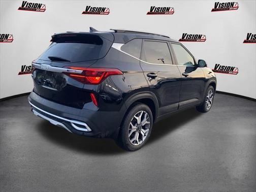 2022 Kia Seltos EX