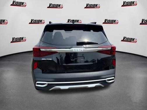 2023 Kia Seltos EX