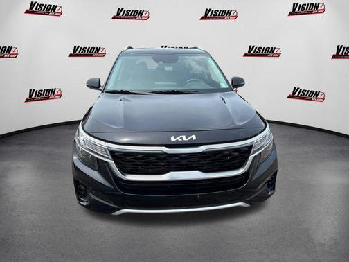 2023 Kia Seltos EX