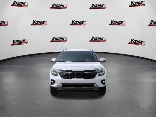 Snow White Pearl 2026 Kia Seltos S
