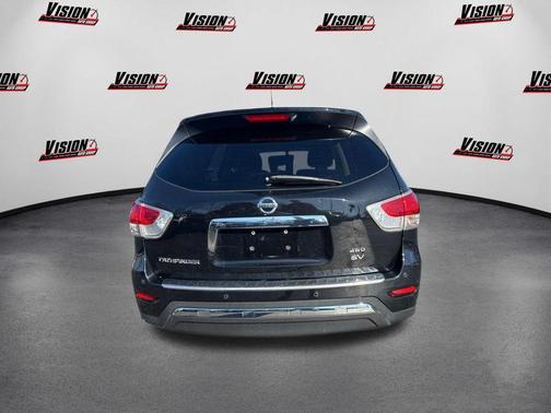 Magnetic Black 2015 Nissan Pathfinder SV