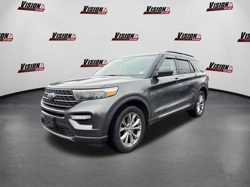 Magnetic Metallic 2020 Ford Explorer XLT