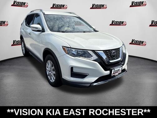 Pearl White Tricoat 2020 Nissan Rogue SV