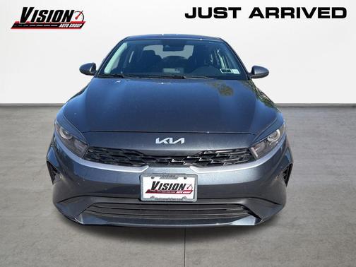 Gravity Gray 2023 Kia Forte LXS