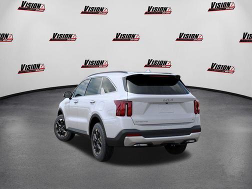 Glacial White Pearl 2026 Kia Sorento S