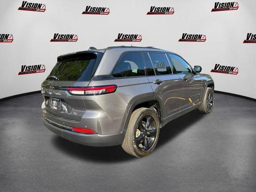 2024 Jeep Grand Cherokee Altitude