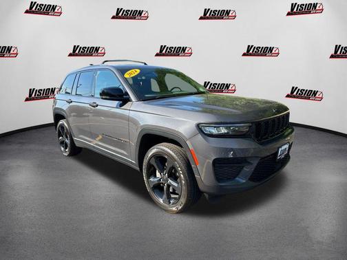 2024 Jeep Grand Cherokee Altitude