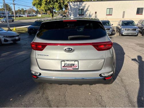 2022 Kia Sportage LX