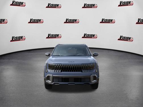 Pale Gray 2027 Kia Seltos X-Line S