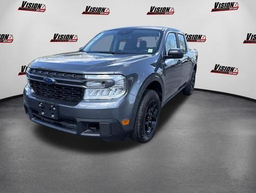 Carbonized Gray Metallic 2024 Ford Maverick XLT