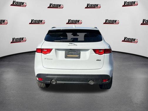 2017 Jaguar F-PACE 35t Prestige