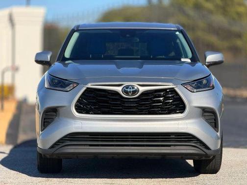 2021 Toyota Highlander L