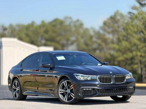 Blue 2019 BMW 740 i
