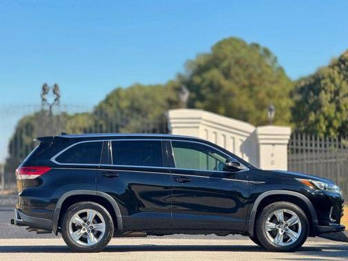 2018 Toyota Highlander Limited