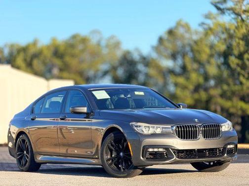 2017 BMW 740 i
