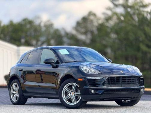 2017 Porsche Macan Base