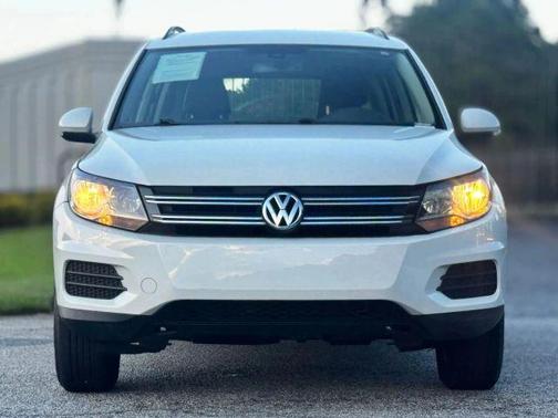White 2016 Volkswagen Tiguan S