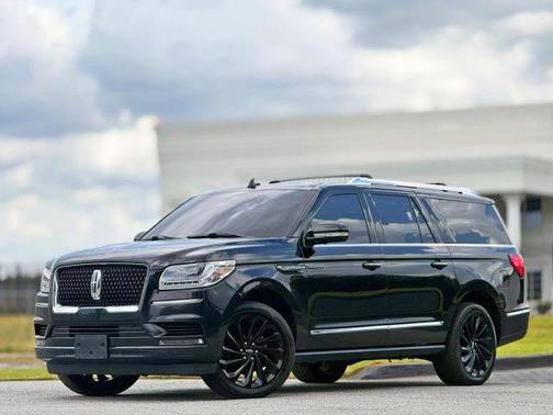 Black 2021 Lincoln Navigator L Reserve