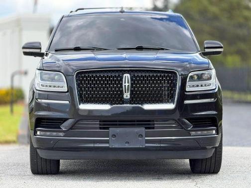 Black 2021 Lincoln Navigator L Reserve