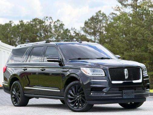Black 2021 Lincoln Navigator L Reserve