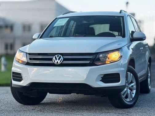 2016 Volkswagen Tiguan S