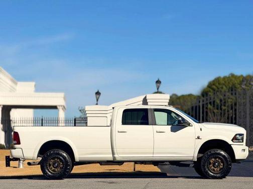 2017 RAM 3500 Laramie