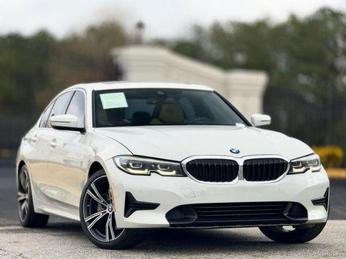 2020 BMW 330 i