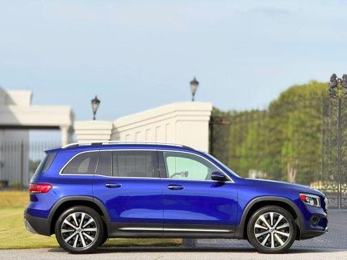Blue 2021 Mercedes-Benz GLB 250 Base 4MATIC