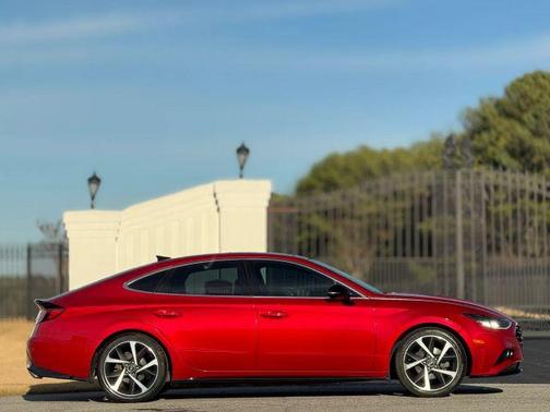 2021 Hyundai SONATA SEL Plus