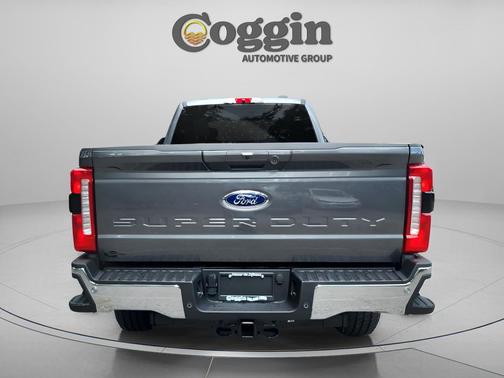 Carbonized Gray Metallic 2026 Ford F-250 XLT