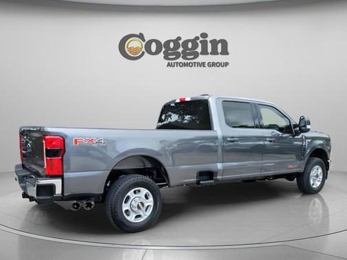 Carbonized Gray Metallic 2026 Ford F-250 XLT