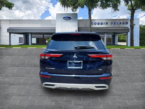 2022 Mitsubishi Outlander SEL 2.5 2WD