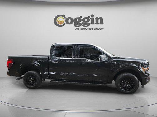 Agate Black Metallic 2026 Ford F-150 XLT