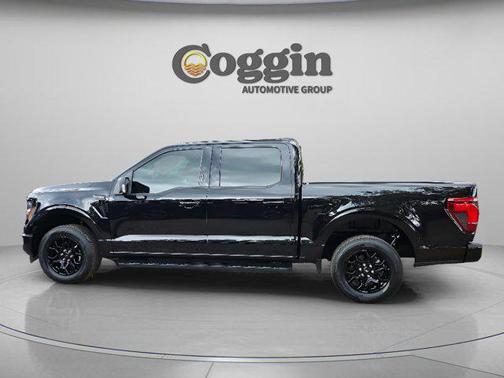 Agate Black Metallic 2026 Ford F-150 XLT