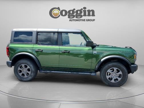 Eruption Green Metallic 2024 Ford Bronco Big Bend