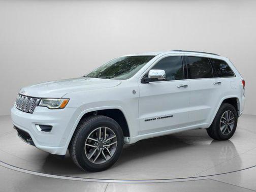 2020 Jeep Grand Cherokee Overland