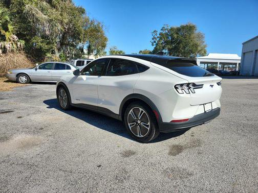 2021 Ford Mustang Mach-E Select