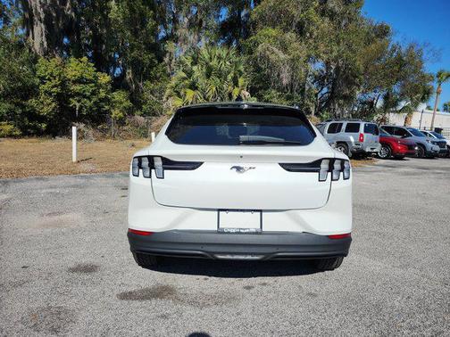 2021 Ford Mustang Mach-E Select
