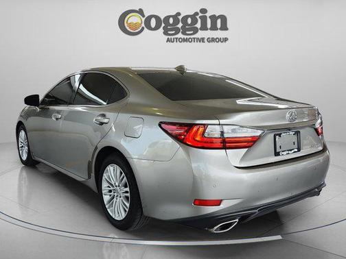2016 Lexus ES 350 Base