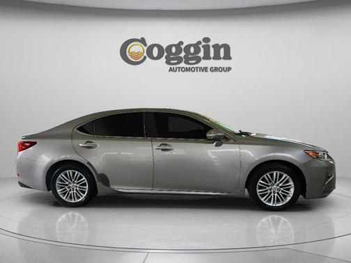 2016 Lexus ES 350 Base