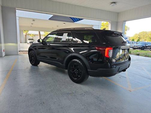 Agate Black Metallic 2022 Ford Explorer Timberline