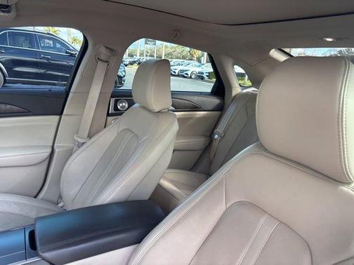 2020 Lincoln MKZ Hybrid Reserve