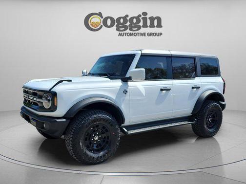 Oxford White 2026 Ford Bronco Outer Banks