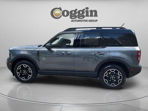 Carbonized Gray Metallic 2025 Ford Bronco Sport Outer Banks