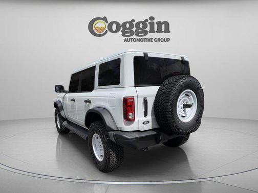 Oxford White 2026 Ford Bronco Heritage Edition