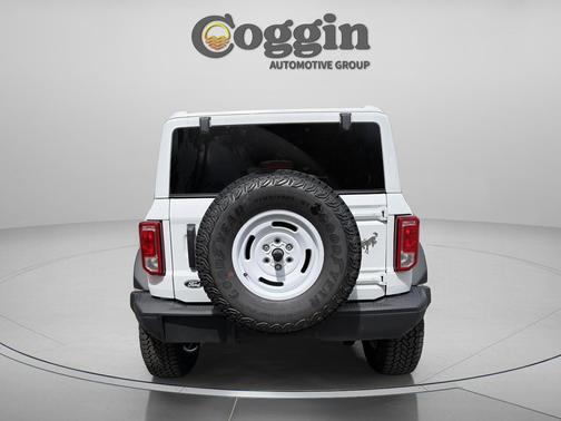 Oxford White 2026 Ford Bronco Heritage Edition