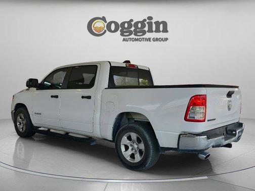 Bright White Clearcoat 2023 RAM 1500 Big Horn/Lone Star