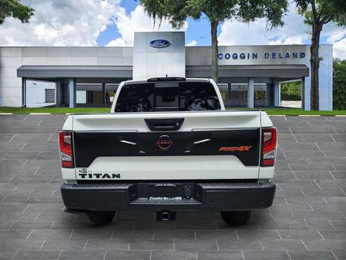 2023 Nissan Titan PRO-4X